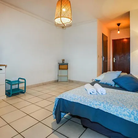 Gorgeous In Moriani Apartment